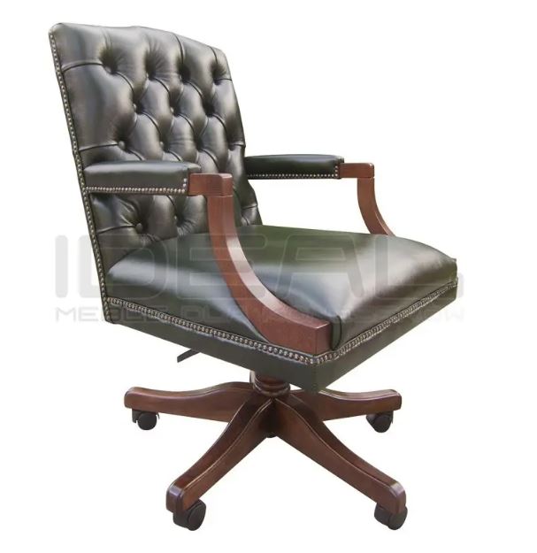 fotel iurowy chesterfield